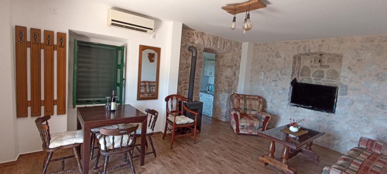 Rustic Stone House Villa Bar Luaran gambar