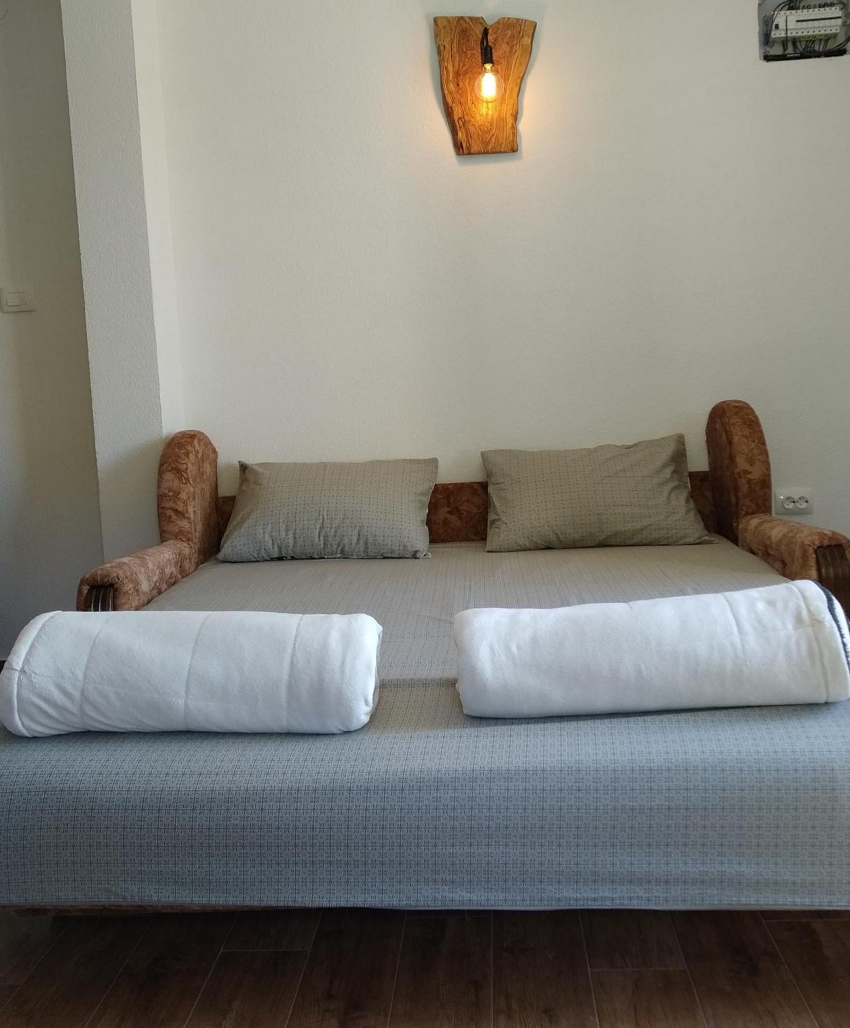 Rustic Stone House Villa Bar Bilik gambar